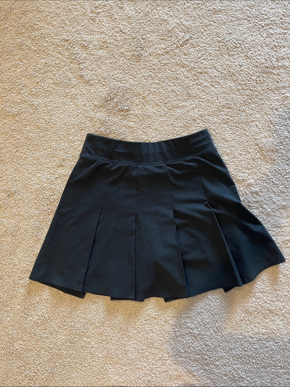 Abercrombie & Fitch XS black athletic pleated skirt with built in shorts